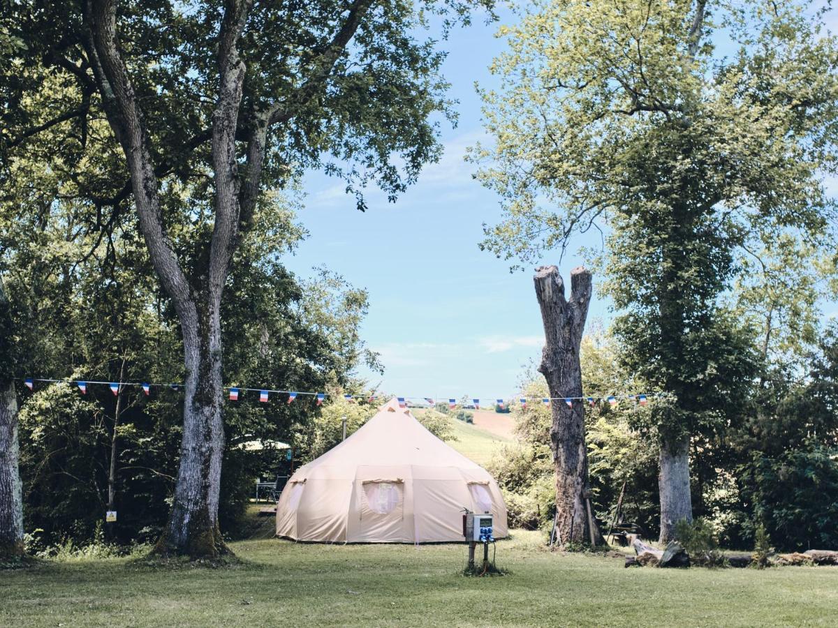Camping D'Artagnan Margouet-Meymes Exteriör bild