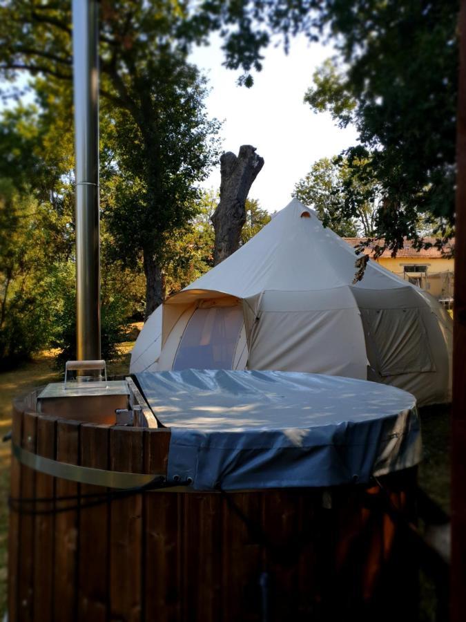 Camping D'Artagnan Margouet-Meymes Exteriör bild
